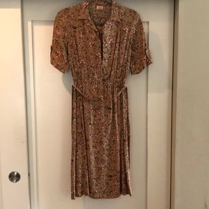 Vintage floral midi dress